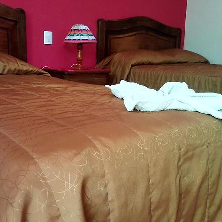 San Cristóbal de Las Casas Hotel Posada Las Rosas المظهر الخارجي الصورة