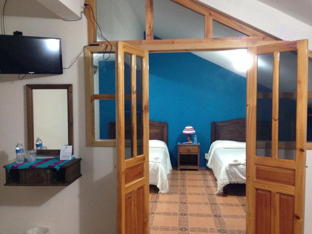 San Cristóbal de Las Casas Hotel Posada Las Rosas الغرفة الصورة